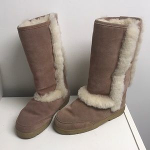 Bearpaw boots